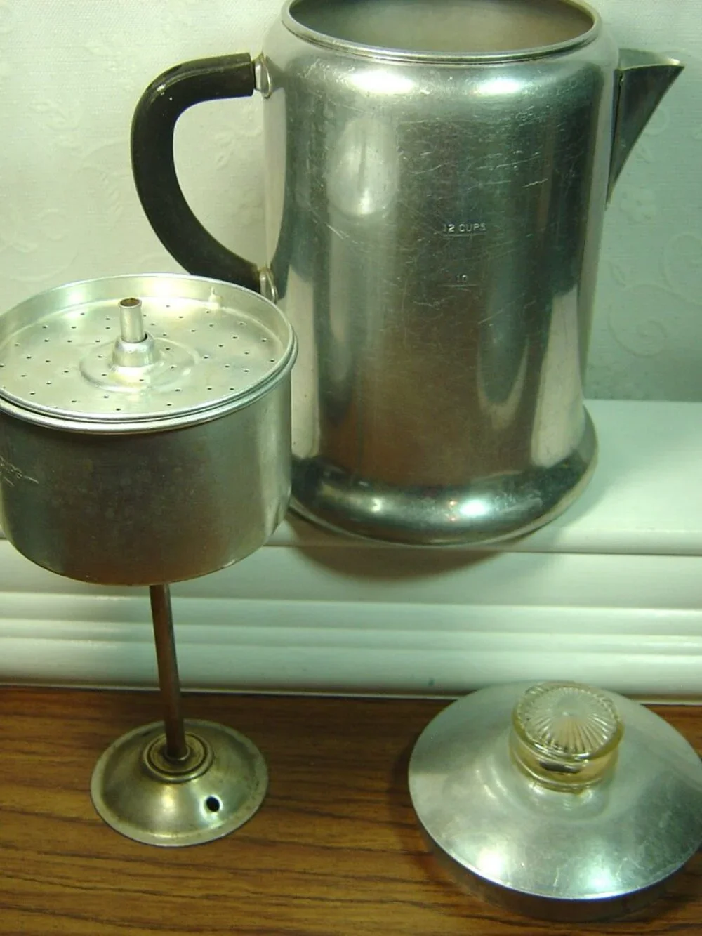 Vintage 12 cup Buckeye aluminum stove top percolator coffee pot-made in USA